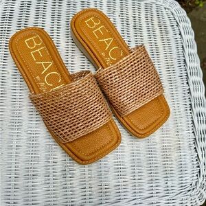 BEACH by Matisse Woven Slide Sandals Size 8